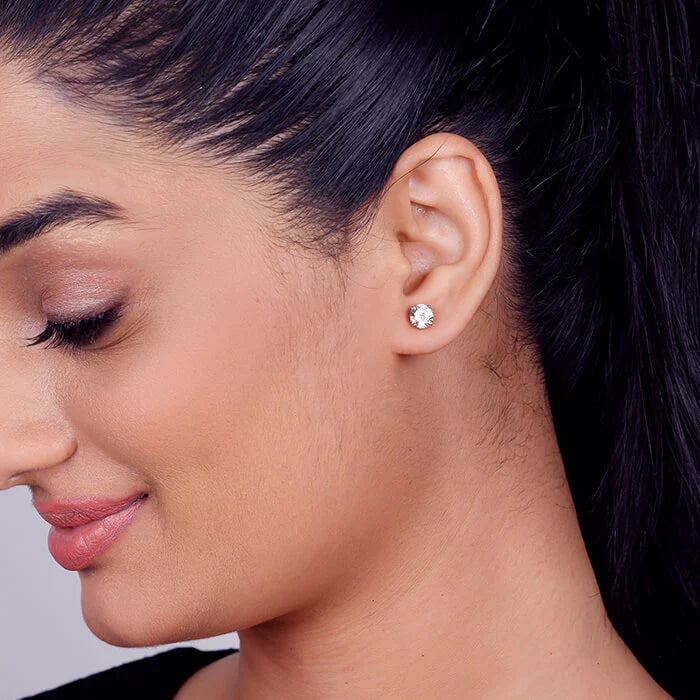 Velora Classic Stud